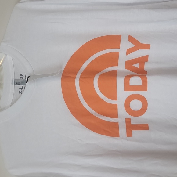 The Shop at NBC STUDIOS Today Show Orange Logo Short Sleeve Tee Shirt - Picture 2 of 10